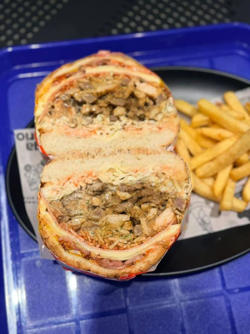 HAMBURGUESA ESPECIAL MIXTA